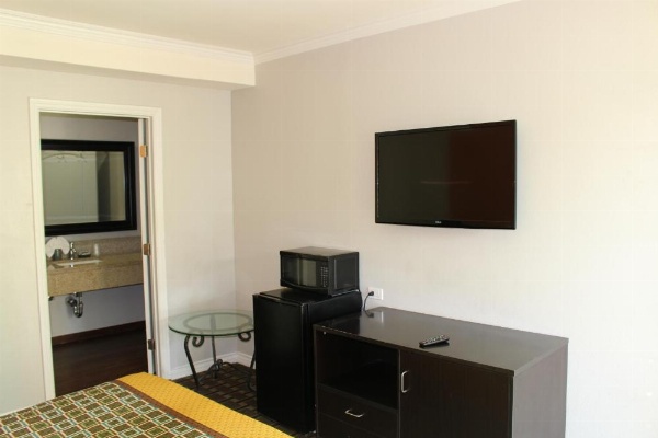 LYFE INN & SUITES by AGA - LAX Airport image 17