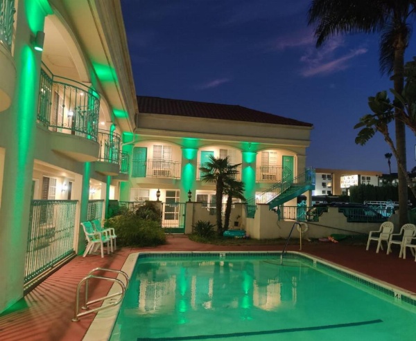 LYFE INN & SUITES by AGA - LAX Airport image 8